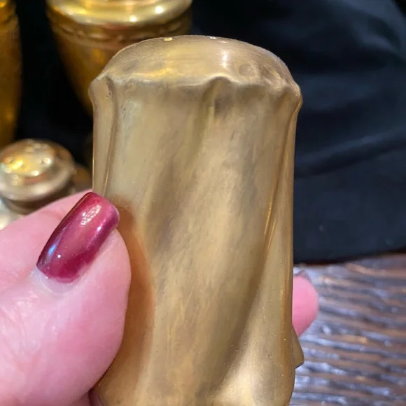‼️SOLD‼️Collection S&P Gold Plated Shakers - Picture 3 of 11